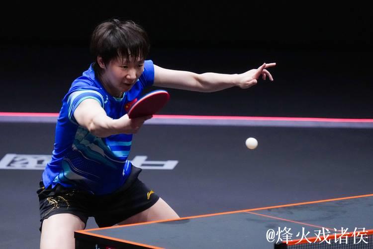 王曼昱晋级女单四强 王曼昱晋级女单四强